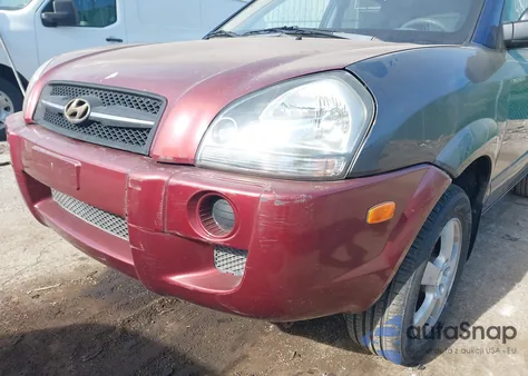 2005 Hyundai Tucson Gl z USA, uszkodzony, nr VIN KM8JM12B55U233123